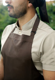 Delantal Peto Antifluido Café | Uniforme Cocina