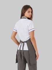 Combo Camisa Antifluido Blanca, Pantalón Antifluido Rayas y Delantal Antifluido Rayas Mujer | Uniforme Profesional