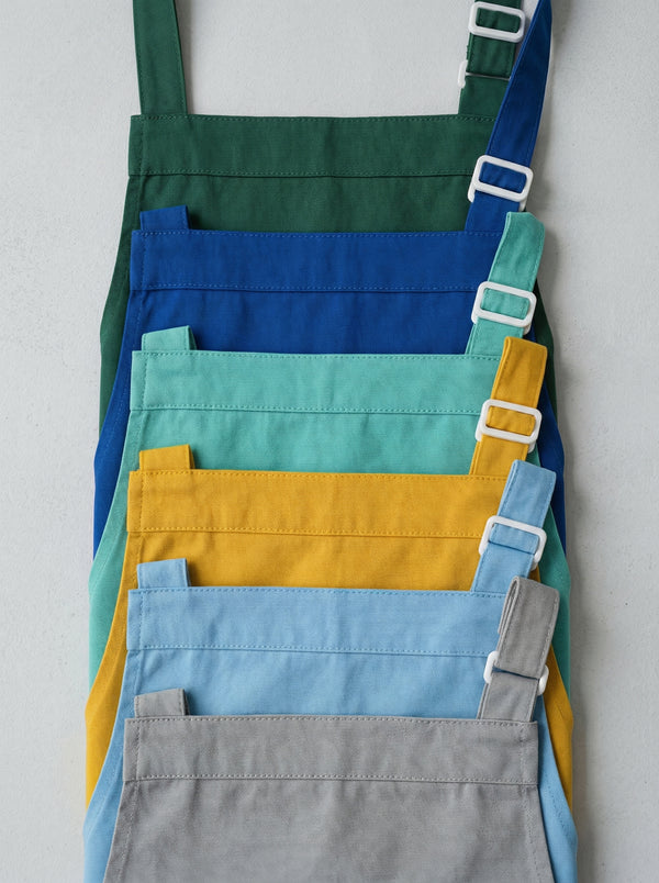 PROMO PAGA 2 LLEVA 3 DELANTAL COLORES TIPO PETO ANTIFLUIDO